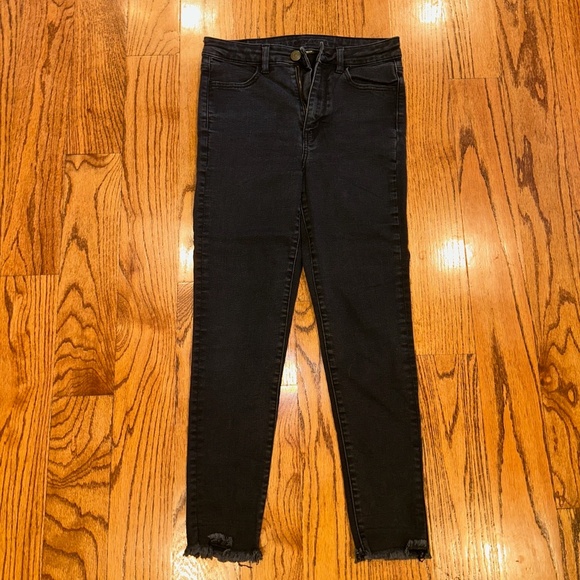 Next Level High-Waisted Jeans - Picture 2 of 5